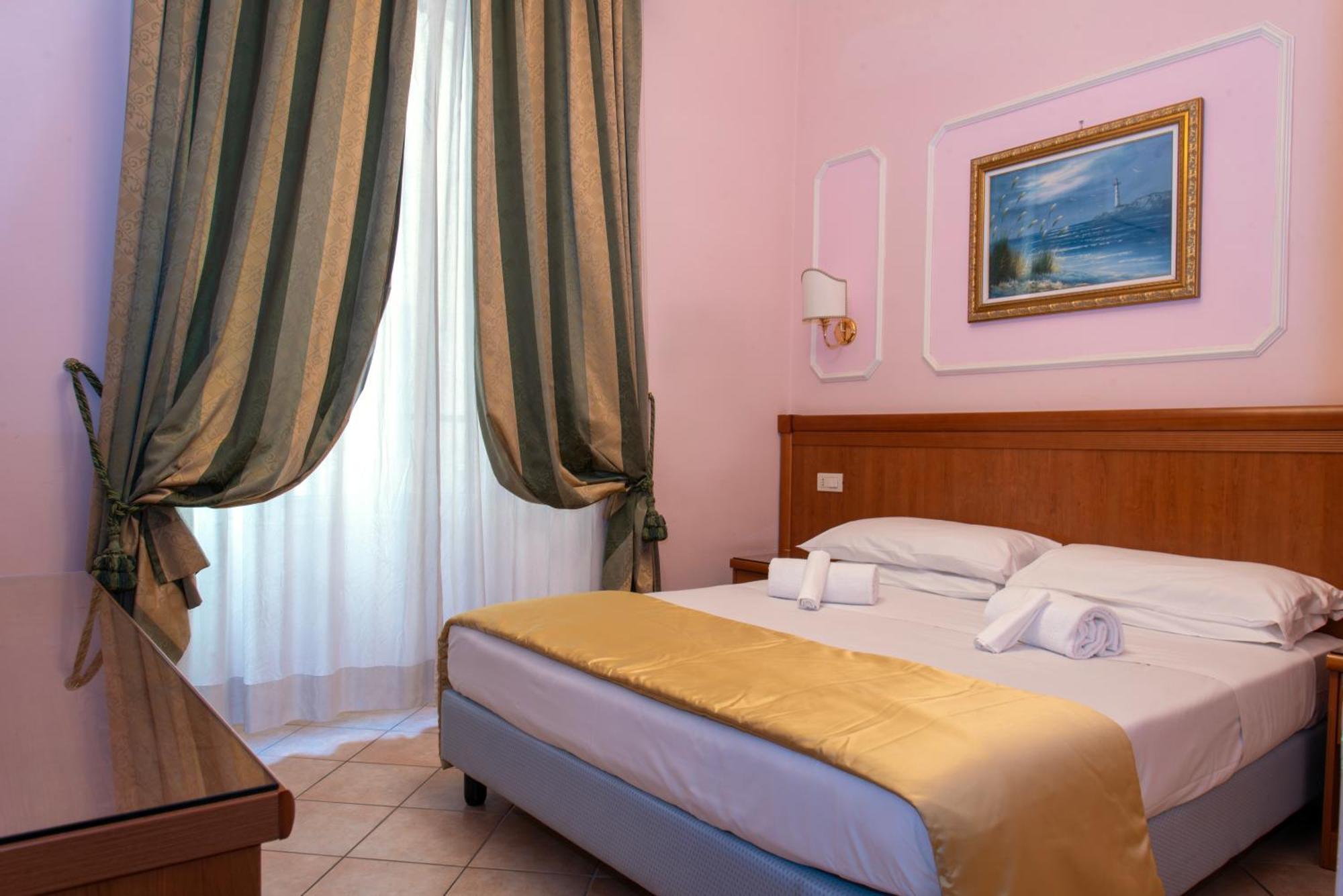 Hotel Philia Roma Esterno foto