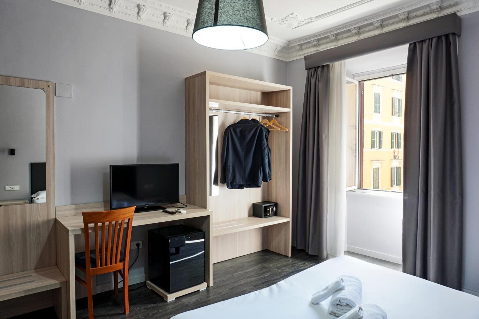 Hotel Philia Roma Esterno foto